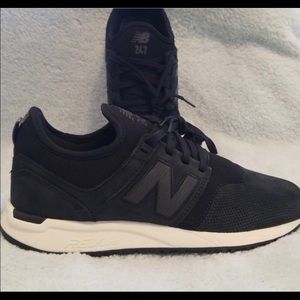 New Balance 247